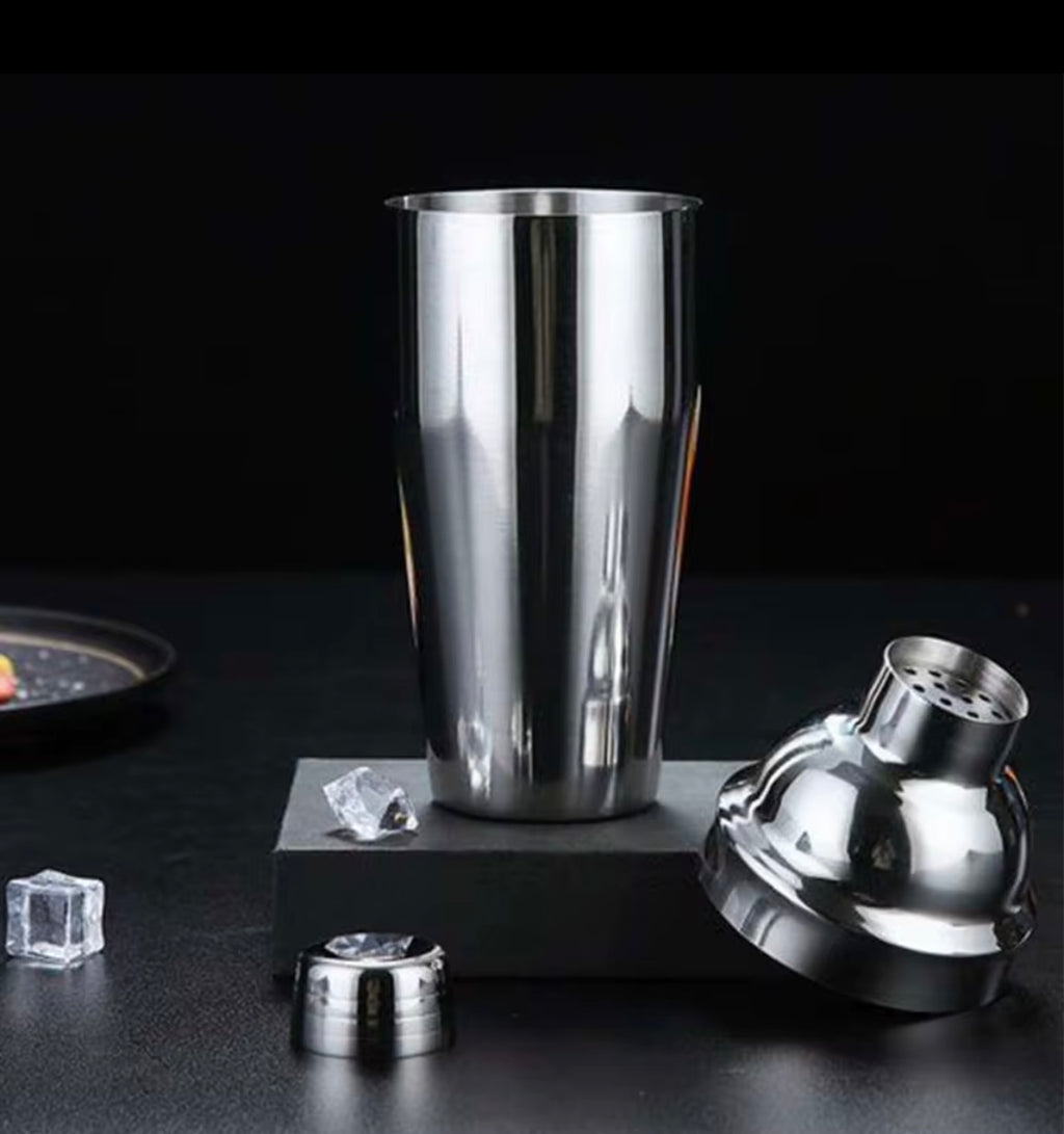 Bar Tools | Customized Cocktails Shaker