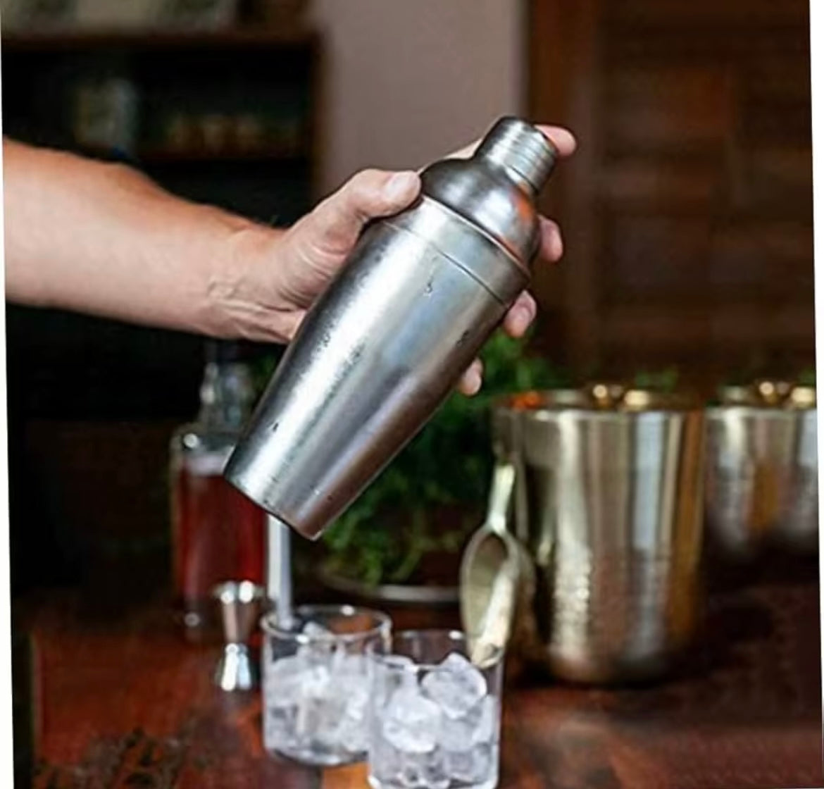 Bar Tools | Customized Cocktails Shaker